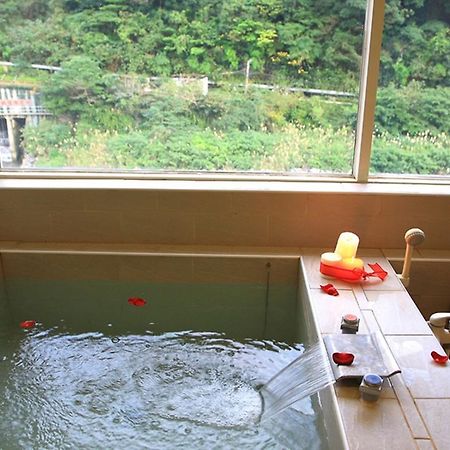 Appartement Yufuin Hot Spring à Wulai Extérieur photo